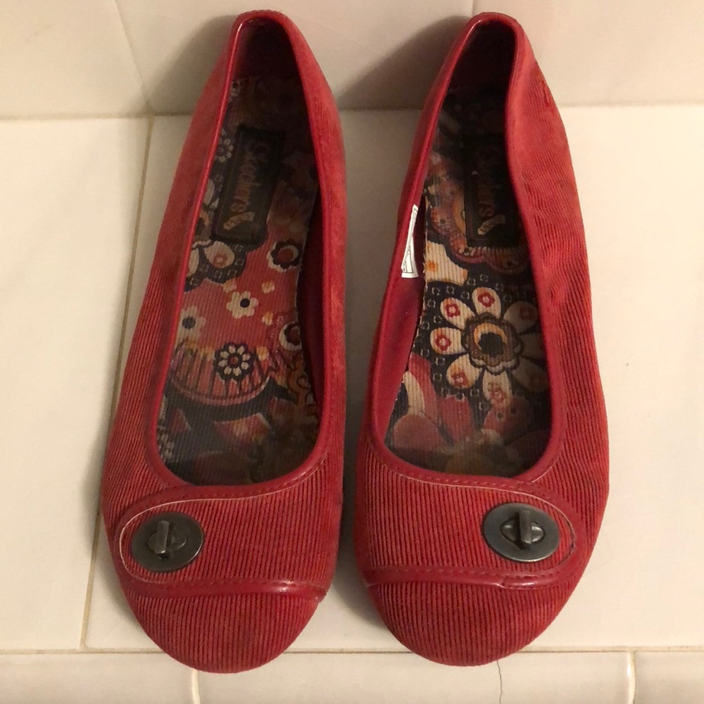 Skechers flat